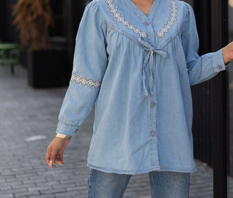 کت جین کوتاه، ترند همیشگی جدیدترین مدل‌ها و نکات ست کردن در ۲۰۲۵